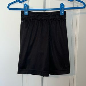 Black Nike dry fit size 6